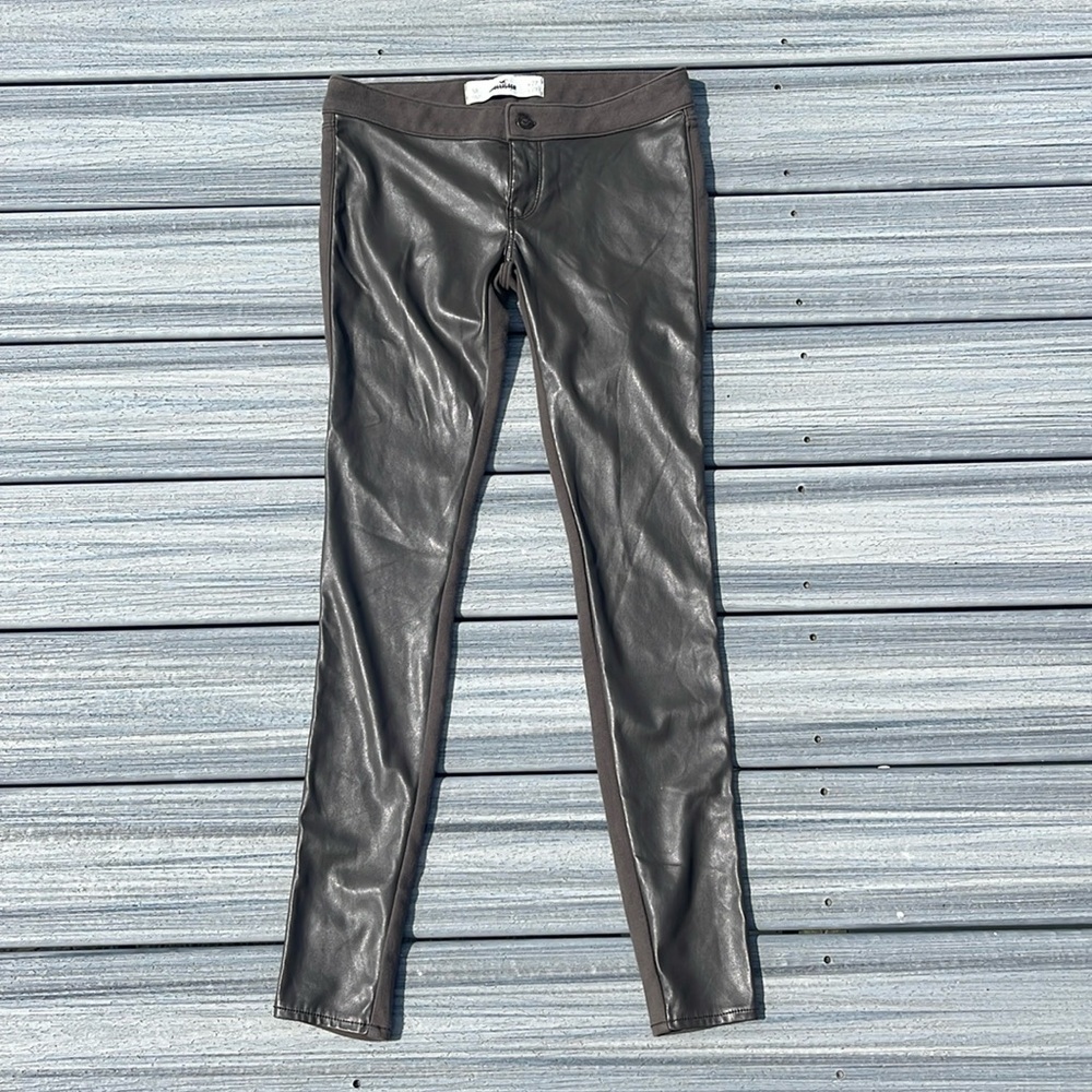 Hollister - moss green/gray faux leather &  poly knit leggings - size 5R